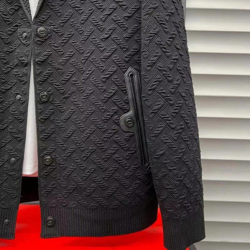New three-dimensional knitted jacket